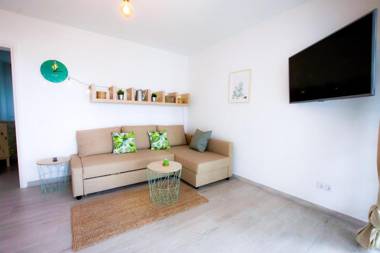 Book Jet - Bungalow Style & Comfort