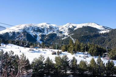 Pie de pistas FontCanaleta LaMolina