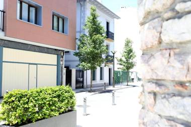 Bakea by Smiling Rentals