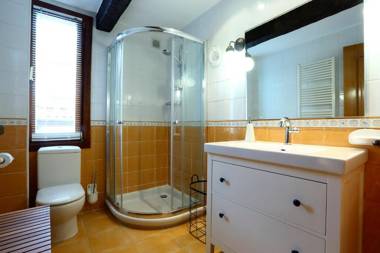 Mañuel by Smiling Rentals