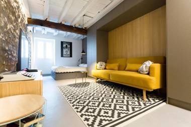 Kabia by Smiling Rentals