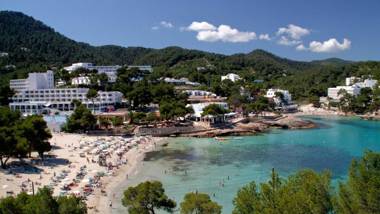 Apartamentos Portinatx Sea View