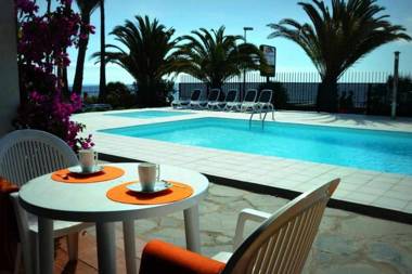 Alojamientos Los Arpones