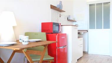 Sunrise Estudio Picasso con vistas jardín y mar