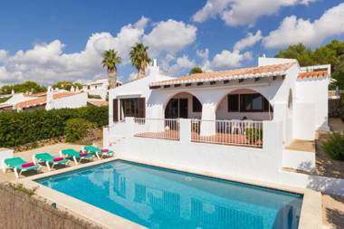 Bini Luna - Binibeca Vell