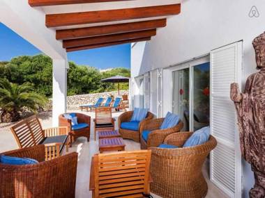 VILLA BINI XOROI Fabulosa propiedad para grupos grandes