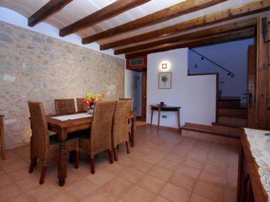 Restored country house in Búger with private pool lovely garden and fruit trees