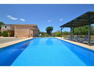 Holiday home in quiet area with private swimming pool