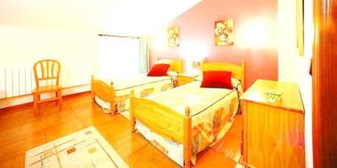 6 bedrooms house with furnished terrace and wifi at Gamiz Fica