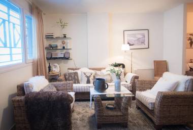 Chezmoihomes Miramar Ski 8 sleeps