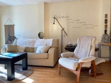 Ático con vistas increibles a pie de pista y garaje incluido