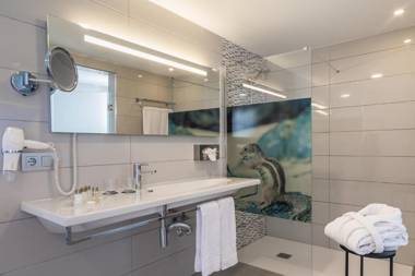 Aparthotel Esquinzo Y Monte Del Mar