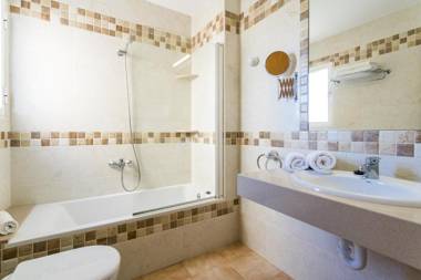 Apartamentos Sol Ponent