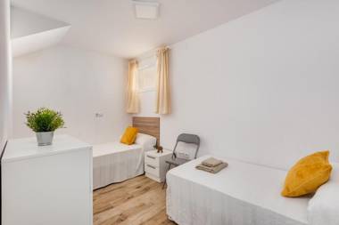 5 soles 3 bedroom apartment Santandria