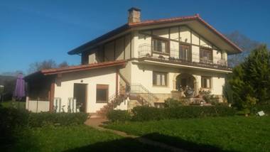 Casa Rural Ibarrondo Etxea