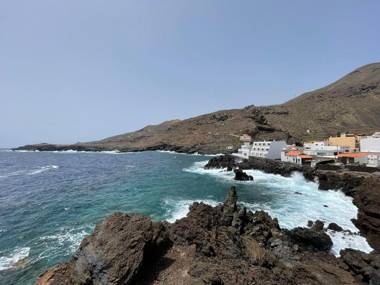 Apartamento familiar frente del oceano y cerca de la playa El Hierro