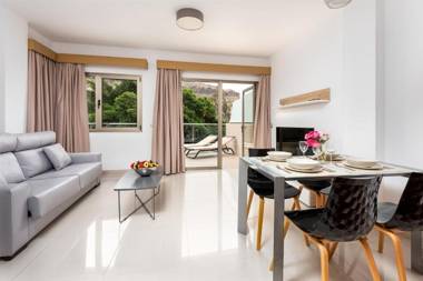 Apartamentos Las Palmeras