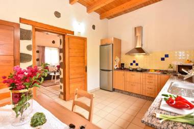 Los Algodones Cottage with Pool