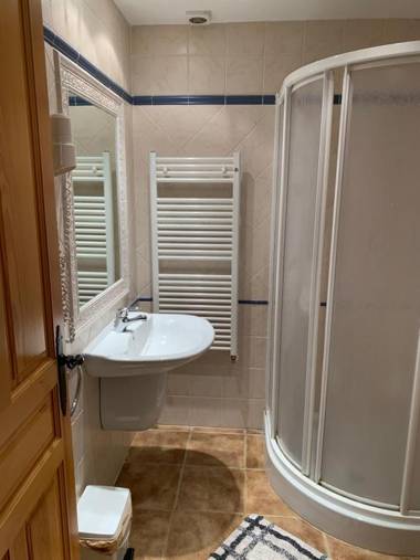 Las Bodegas De Claveria