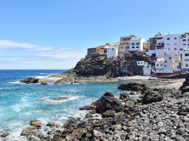 La Cueva de Caleta by VillaGranCanaria
