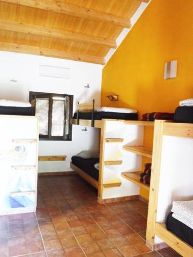 Tantaka - Albergue Los Meleses