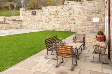 La Casa De Los Pedros