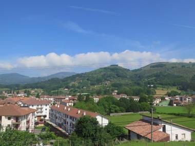 Casa Rural Larraldea