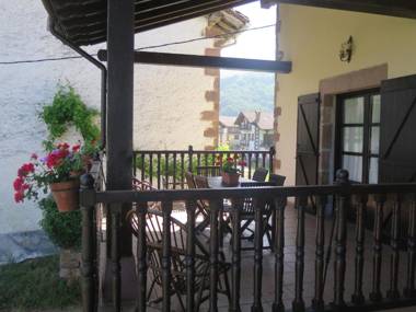 Casa Rural Larraldea