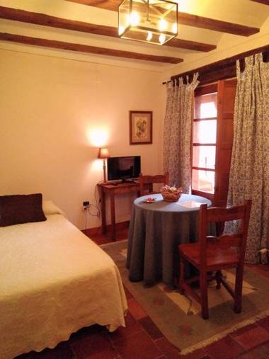 Hotel Rural El Adarve