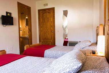 Hostal Sango Sierra de las Nieves