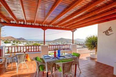 3 bedrooms villa with sea view private pool and enclosed garden at Nazaret