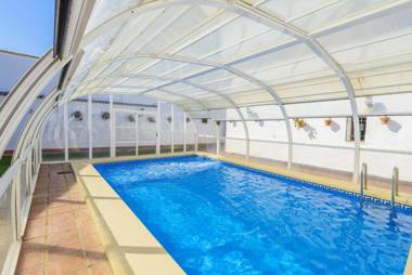 10 bedrooms villa with indoor pool furnished terrace and wifi at Rivero de Posadas