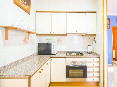 Delightful Holiday Home in Callosa d' Ensarria with Pool