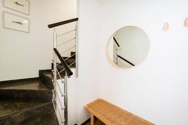 Petit Luxe Tobella Esquerra