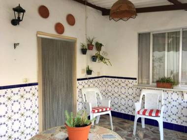 4 bedrooms house with terrace and wifi at Albunol 4 km away from the beach