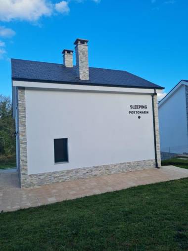 Sleeping portomarin 1