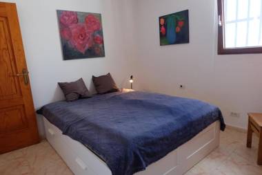 Nice little house with pool seaview big sunterrace for 4 pers.