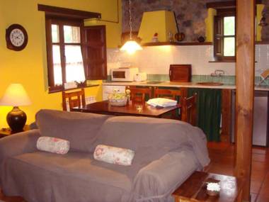 Casa Rural La Matuca Senda Del Oso Asturias