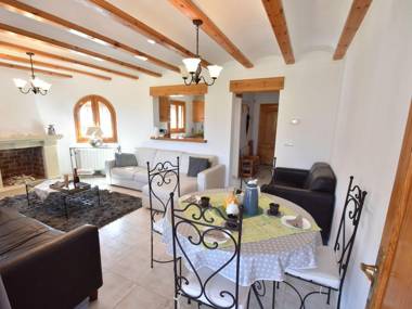 charming villa for 9 people distributed over 2 floors private pool