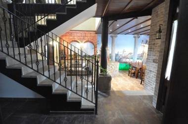 Vía Caparra Superior