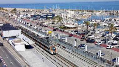 Marina Port & Beach-Apartment