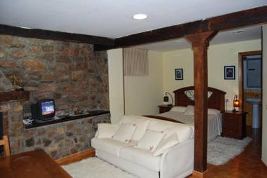 Apartamentos y Casas de Aldea La Pornacal