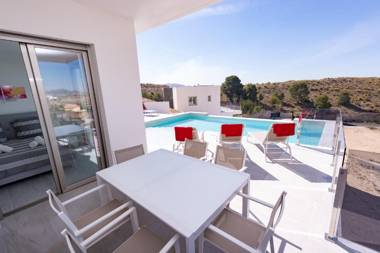 Luxury Villa Mistral