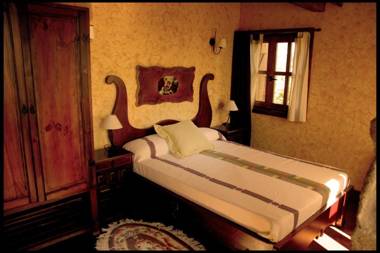 Posada Rural SPA Granja LA TEJERA de Lozoya