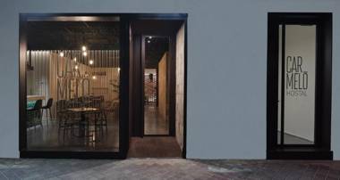 Hostal Gastrobar Carmelo