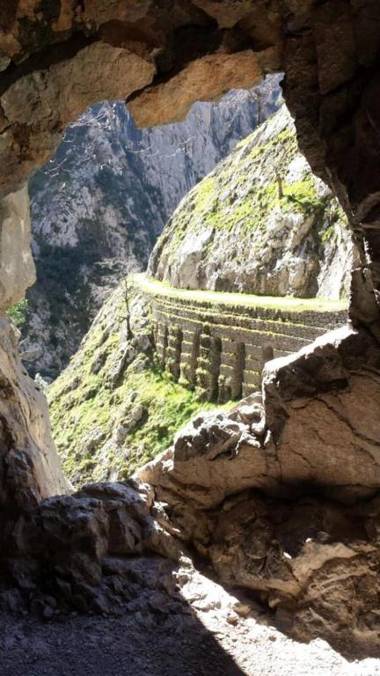 Hotel Rural Peña Castil