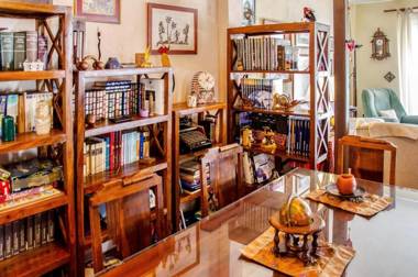 3 bedrooms house with private pool enclosed garden and wifi at Picon