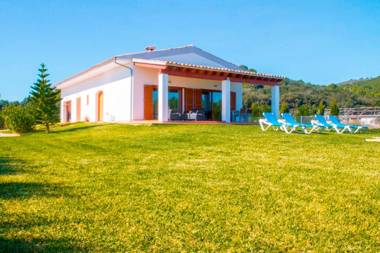 CAN BIEL Pool gardenBBQ free wifi ping pong for 6