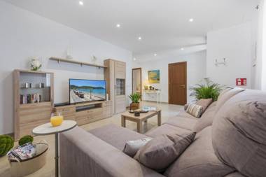 Sa Placeta new reformed large town house with pool