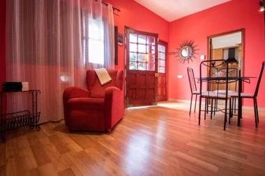 Mountain Chalet Sea Views & Pool